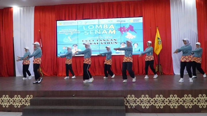 Ketua TP PKK Tana Tidung, Vamelia Ibrahim, Resmi Buka Lomba Senam Cuci Tangan Pakai Sabun
